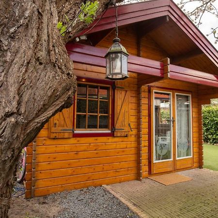 Onder De Kersenboom Acomodação com café da manhã Hilversum Exterior foto